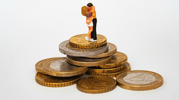 Investing in Us How Couples Can Overcome Attachment Anxiety with Smart Finances